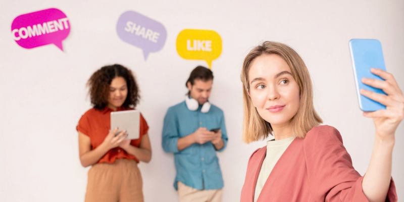 Linkedin engagement strategies illustrated by people reacting on phones